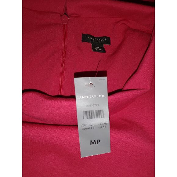Ann Taylor Petite Sleeveless Dress Red Medium Polished Work Wear Career NWT - Picture 4 of 11